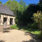 בית נופש Le Clos Du Mont Jarry *