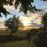 Le Clos Du Mont Jarry * Le Val-Saint-Père