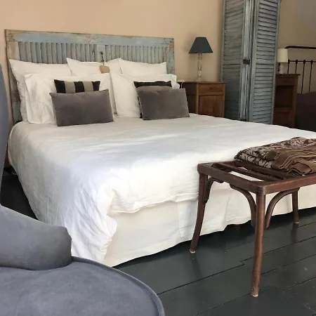 Le Clos Du Mont Jarry ル・ヴァル・サン・ペール