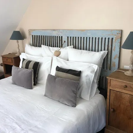 Le Clos Du Mont Jarry ル・ヴァル・サン・ペール