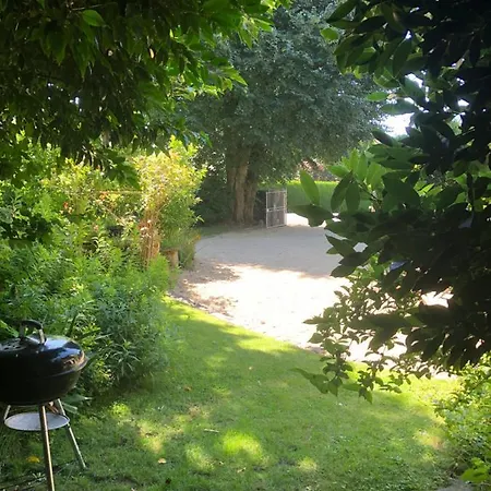 Le Clos Du Mont Jarry Дом отдыха