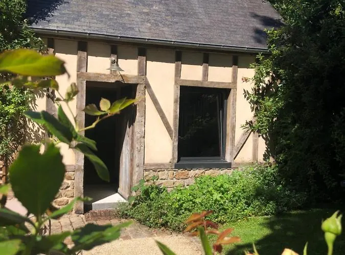 Le Clos Du Mont Jarry Feriehus